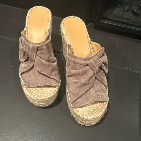 Marc Fisher wedges Size 6.5 - Picture 1 of 2